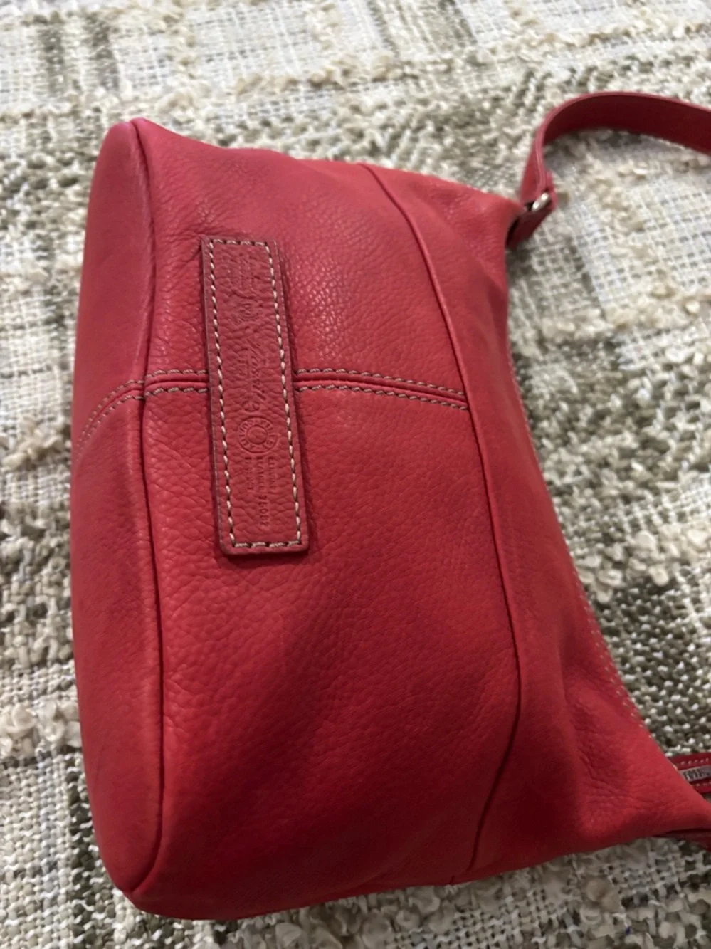 Fossil Y2K Red Leather Hobo Women’s Classic‎ Shoulder Bag